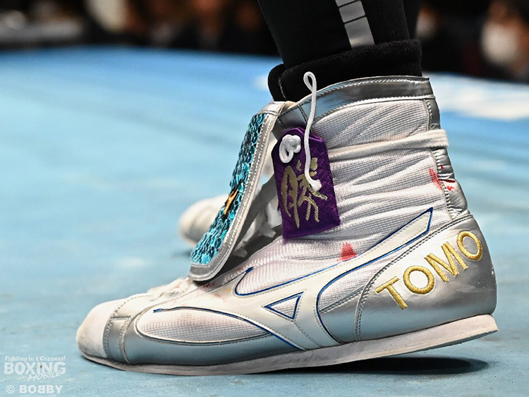 ミツキボクシングジム所属 奥田朋子 OPBF女子東洋太平洋バンタム級王座および日本女子バンタム級王座戴冠