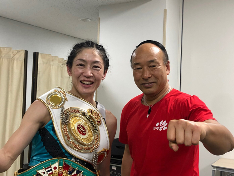ミツキボクシングジム所属 奥田朋子 OPBF女子東洋太平洋バンタム級王座および日本女子バンタム級王座戴冠
