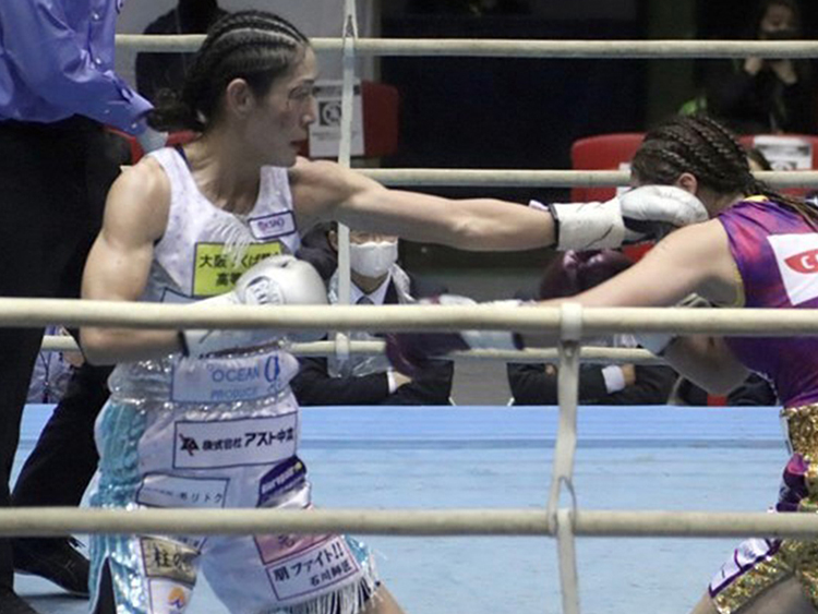 ミツキボクシングジム所属 奥田朋子 WBO女子世界スーパーフライ級王座戴冠